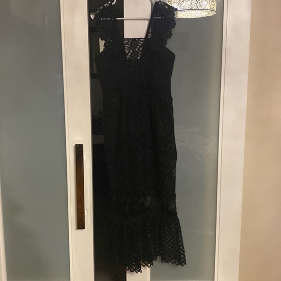 Three Floor excellent like new gorgeous black cocktail dress size 8 - Picture 3 of 10